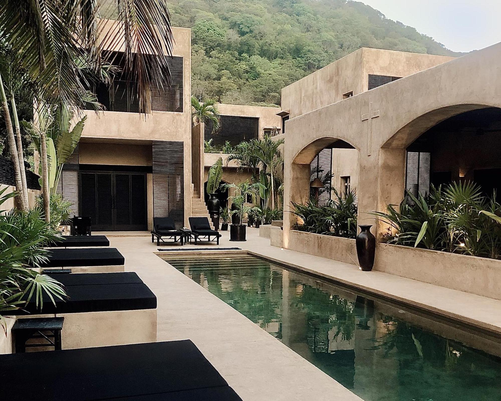 The Casa Saint George Hotel トロンコネス エクステリア 写真