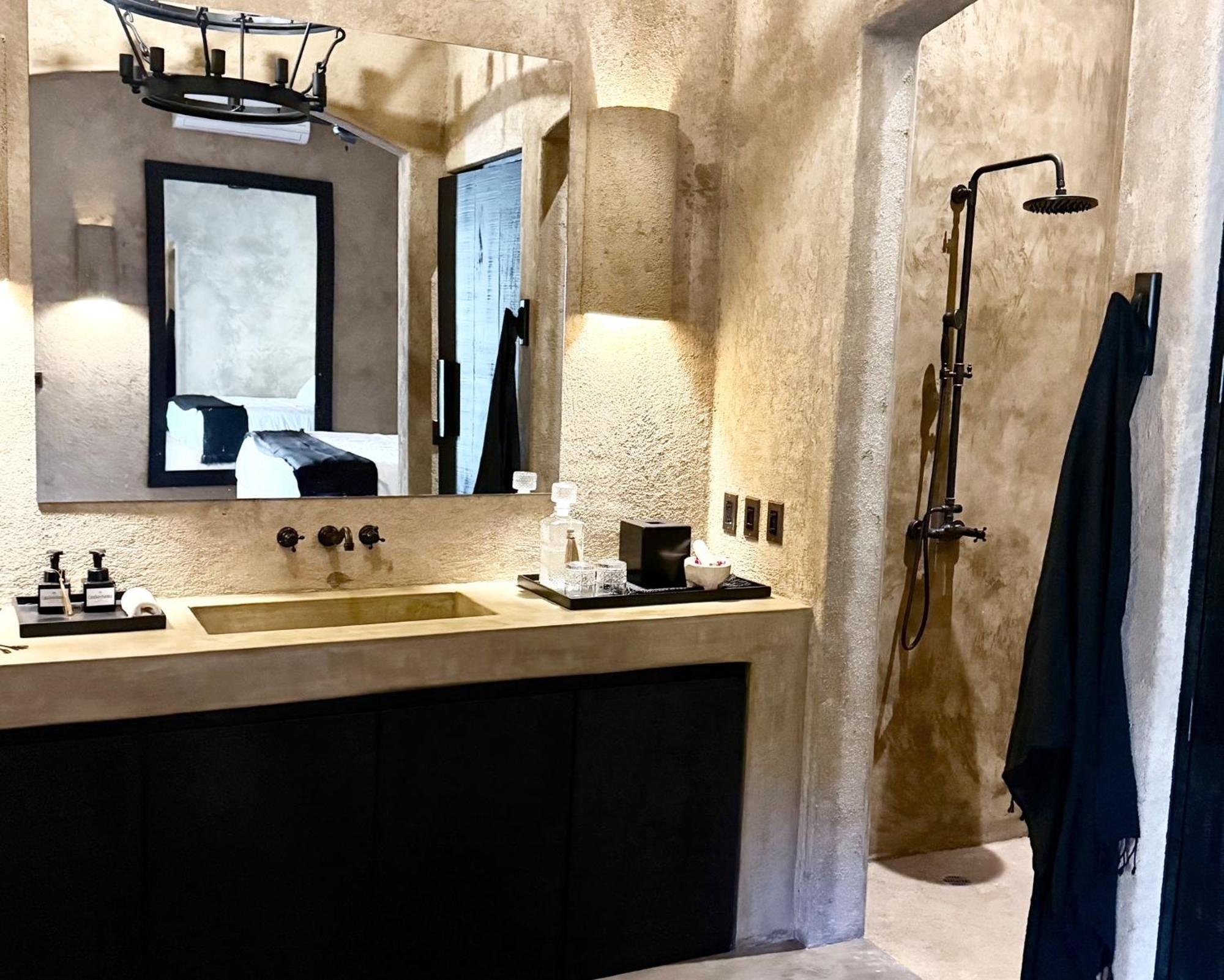 The Casa Saint George Hotel トロンコネス エクステリア 写真