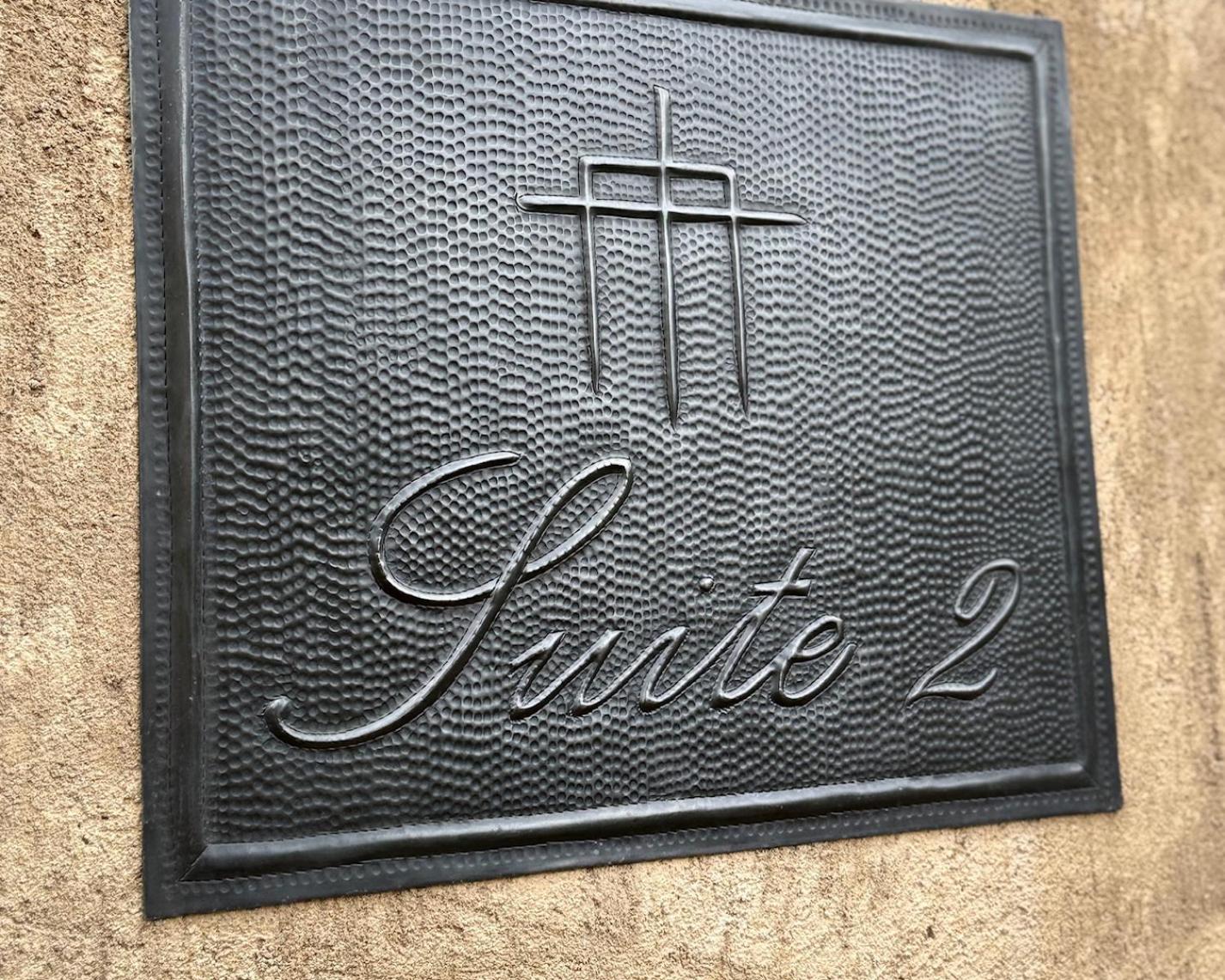 The Casa Saint George Hotel トロンコネス エクステリア 写真